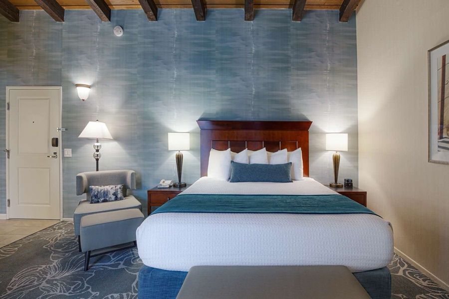 Best Western Plus Carpinteria Inn
